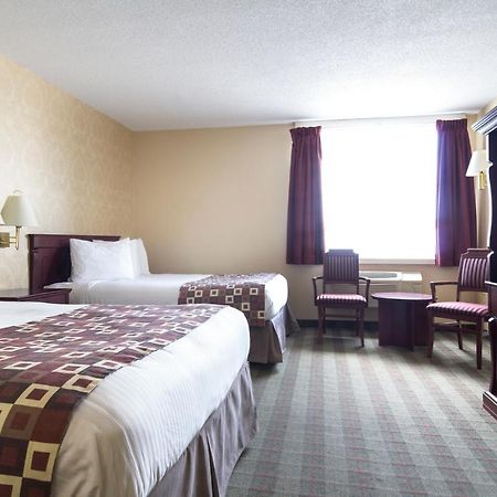 Albatross Hotel Ґандер Екстер'єр фото