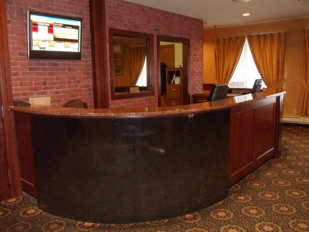 Albatross Hotel Ґандер Екстер'єр фото
